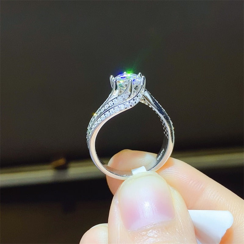1CT Round Six-claw Moissanite Ring D Color VVS1 Clarity 925 Silver-R021