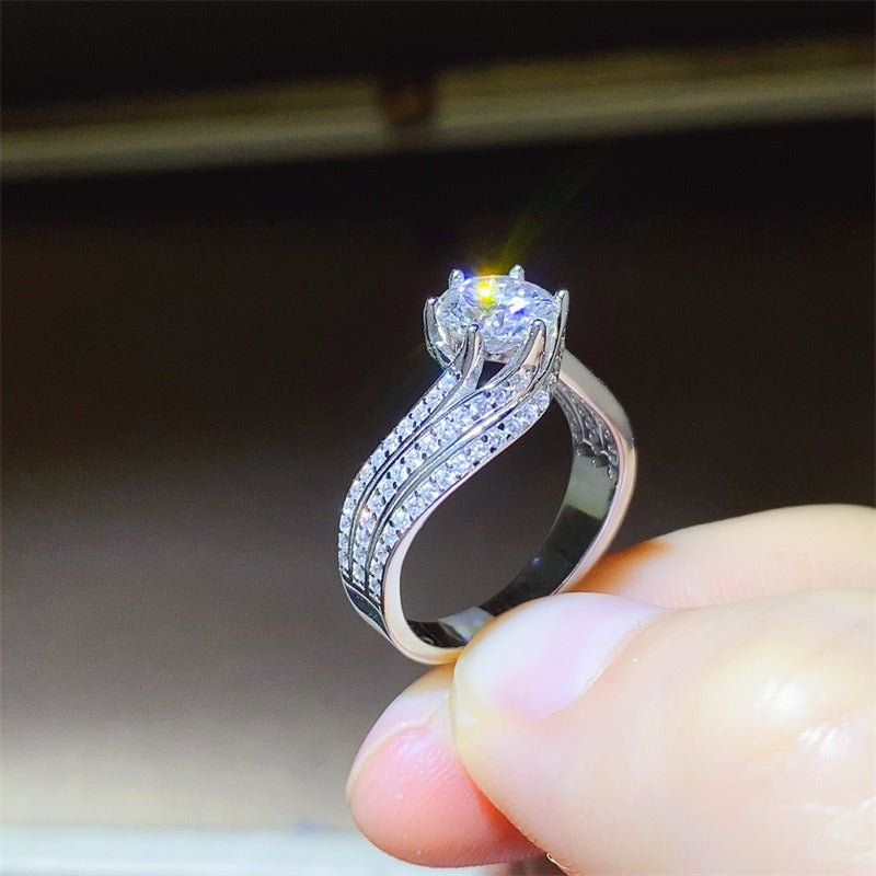 1CT Round Six-claw Moissanite Ring D Color VVS1 Clarity 925 Silver-R021