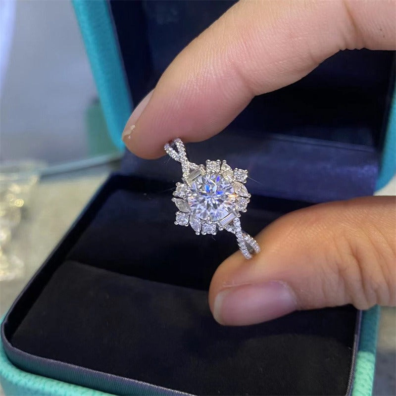 2 Carat Round Cut Snowflake Moissanite Ring S925-R010