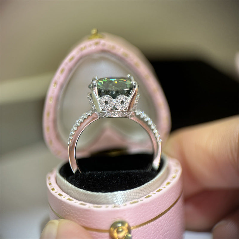 Luxurious 5 Carat Green Moissanite Ring -R009